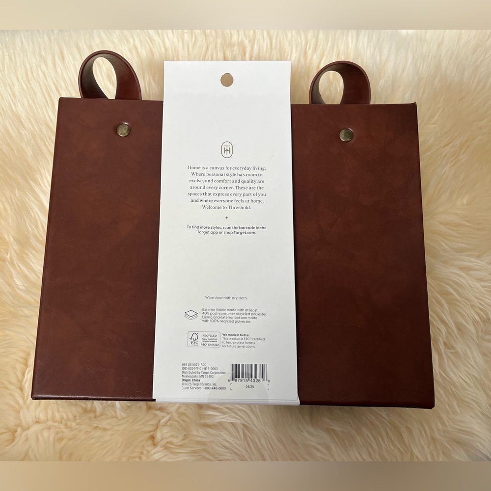 NWT Threshold Faux Leather Wall Pocket - Picture 7 of 11